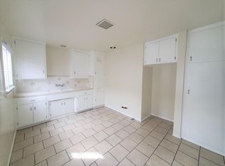 835 W Beach Ave APT 5, Inglewood, CA 90302