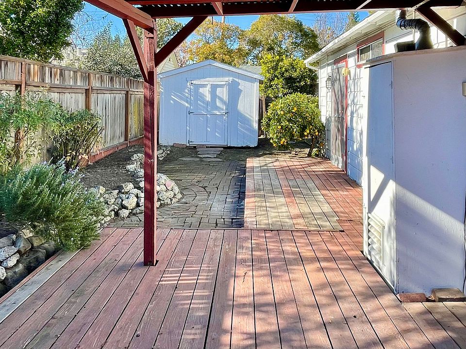 1st image of 3420 Orinda St #381
