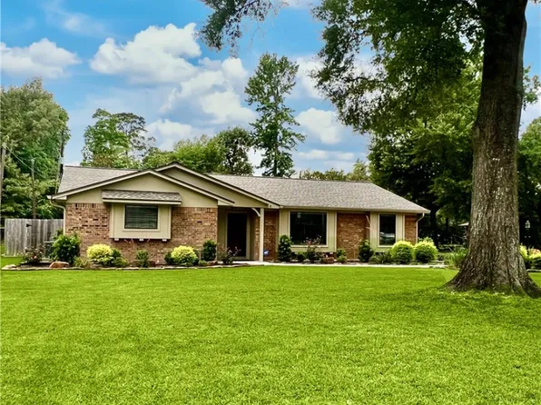 25811 Maplewood Dr, Spring, TX 77386