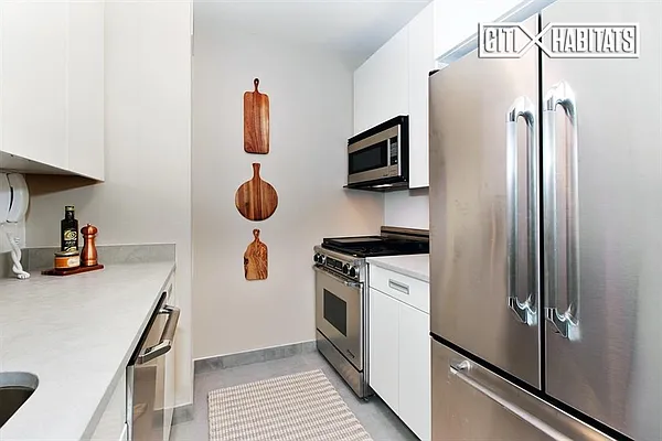 Sold by Citi Habitats | media 4