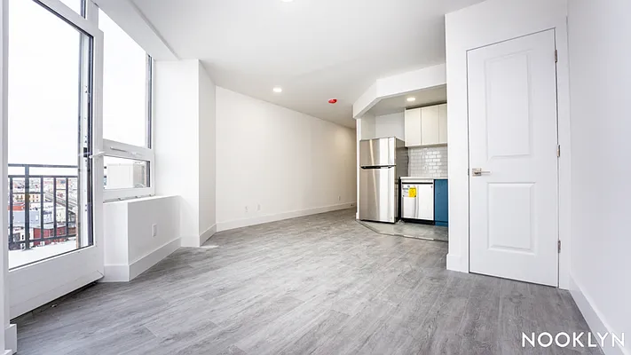 Rented by Nooklyn NYC LLC | media 32