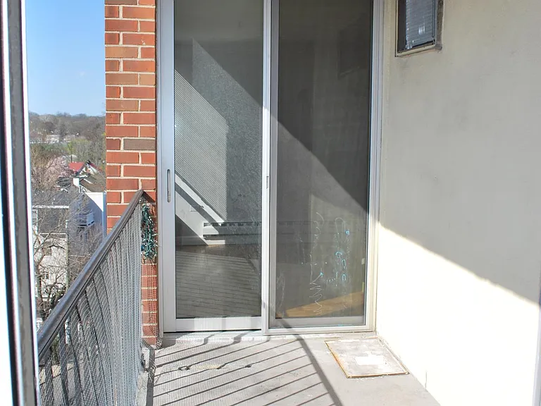 87 Glenbrook Rd #7G — Photo 8