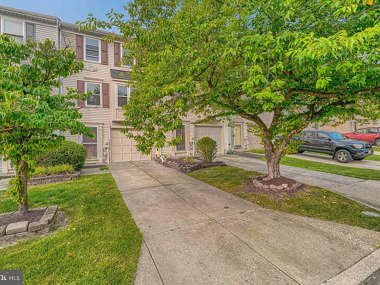 1127 Kelfield Dr #1127 — Photo 4