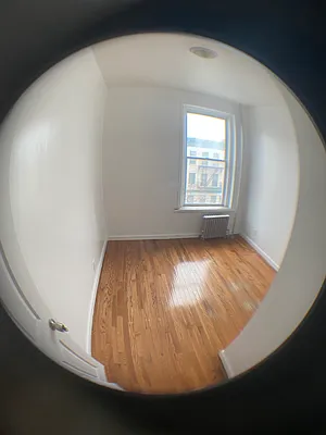 Rented by Gur Altberg, LREB | media 9