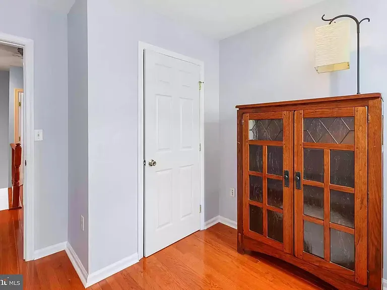 654 Melvin Dr — Photo 13