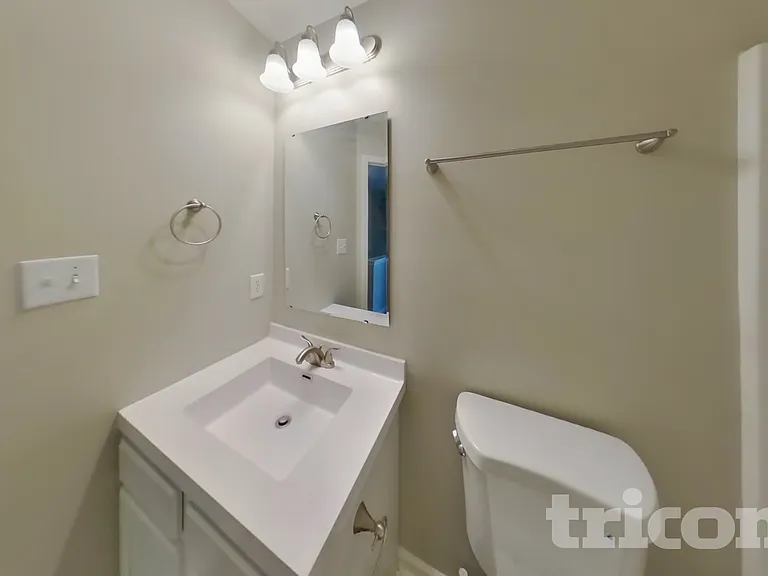 3203 Brandenburg Dr — Photo 17