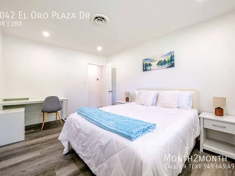 9042 El Oro Plaza Dr — Photo 21