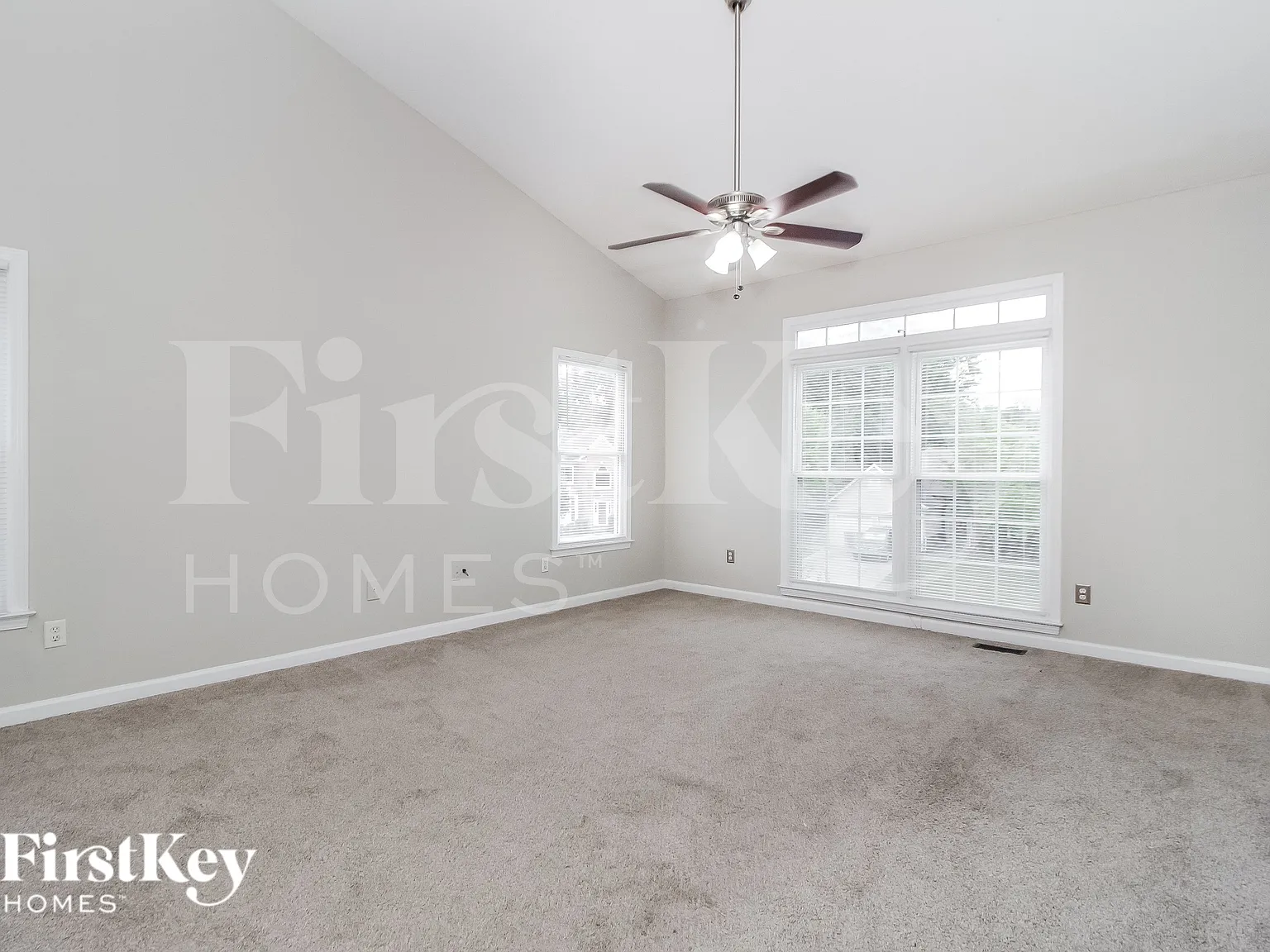 4 bed, 3.0 bath, 2293 sqft, $2,730 — Photo 2