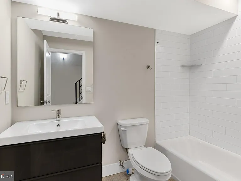 1250 N 25th St #A — Photo 25
