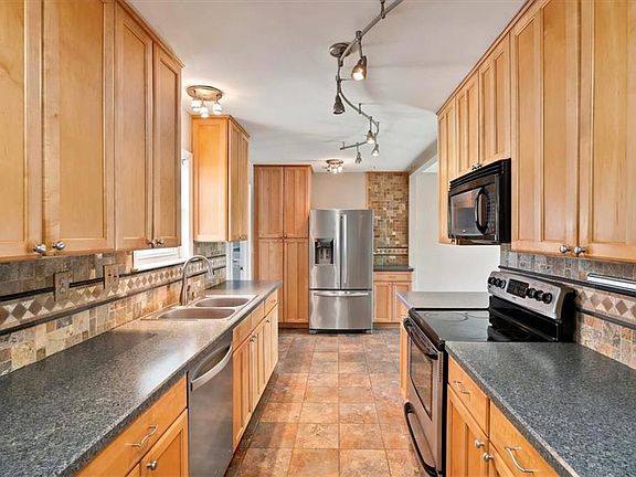 4th image of 3529 Faraday Ln