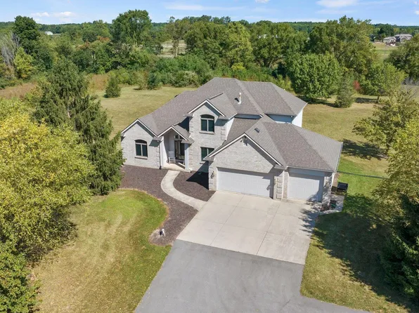 9317 Garman Rd, Leo, IN 46765