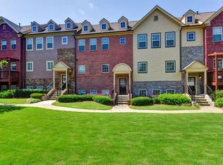 1416 Ashford Creek Cir, Atlanta, GA 30319