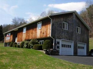 39 Thornliebank Cir, Williamstown, MA 01267