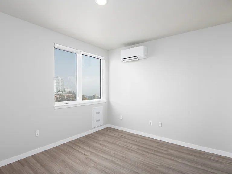 The Ellis Apartments — Photo 20