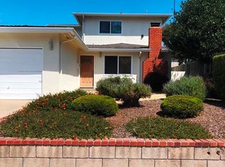 686 Oak St, Monterey, CA 93940