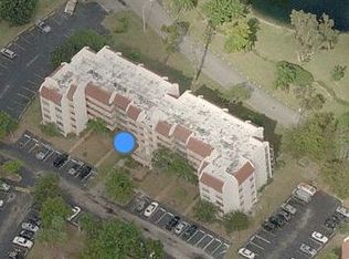 7080 Environ Blvd APT 124, Lauderhill, FL 33319