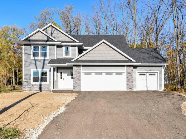 S85W17718 Woods ROAD, Muskego, WI 53150