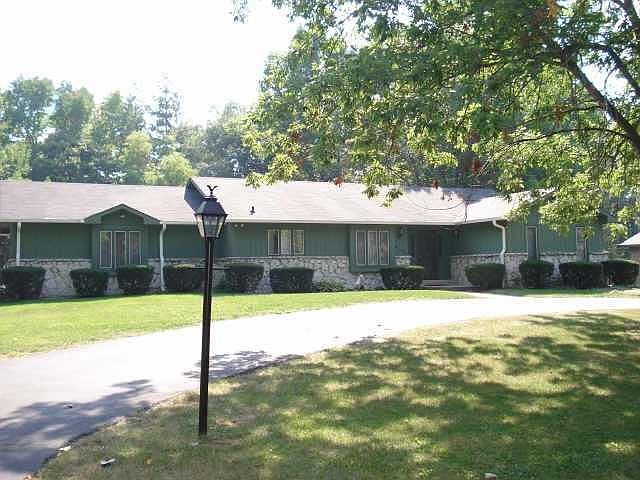 1st image of 1209 W Collingwood Dr