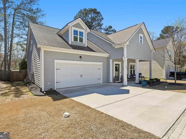 475 Rabbits Run, Fayetteville, GA 30214