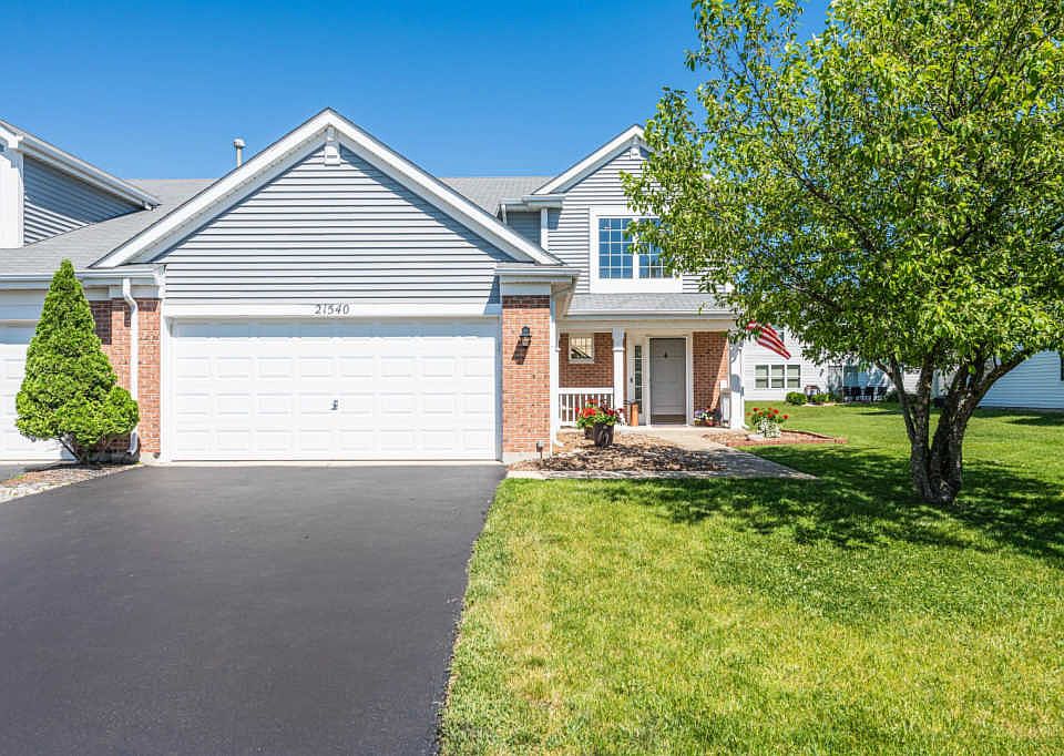 1st image of 21540 Loch Ln
