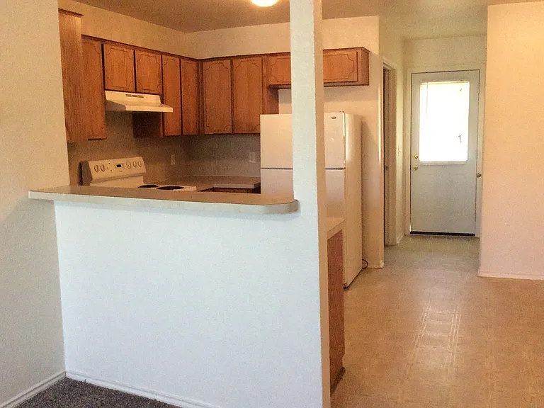 4002 Madison Dr #C — Photo 2