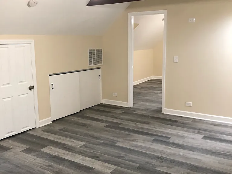 1758 W 19th St #4R — Photo 6