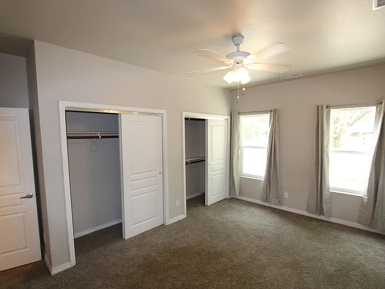 504 S O'Leary St — Photo 15
