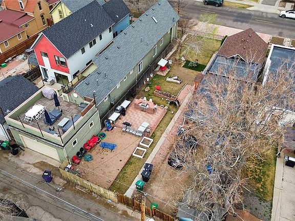 2nd image of 2742 Arapahoe Street