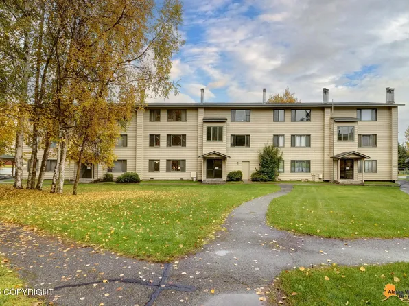 355 Donna Dr Unit 7, Anchorage, AK 99504