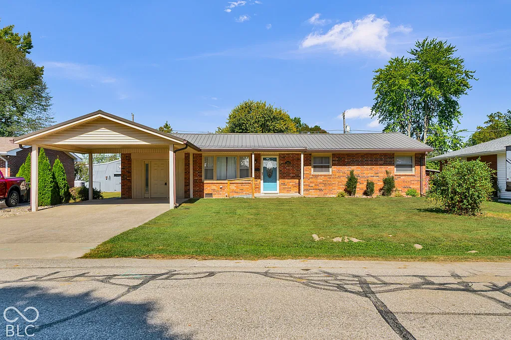 Property main image