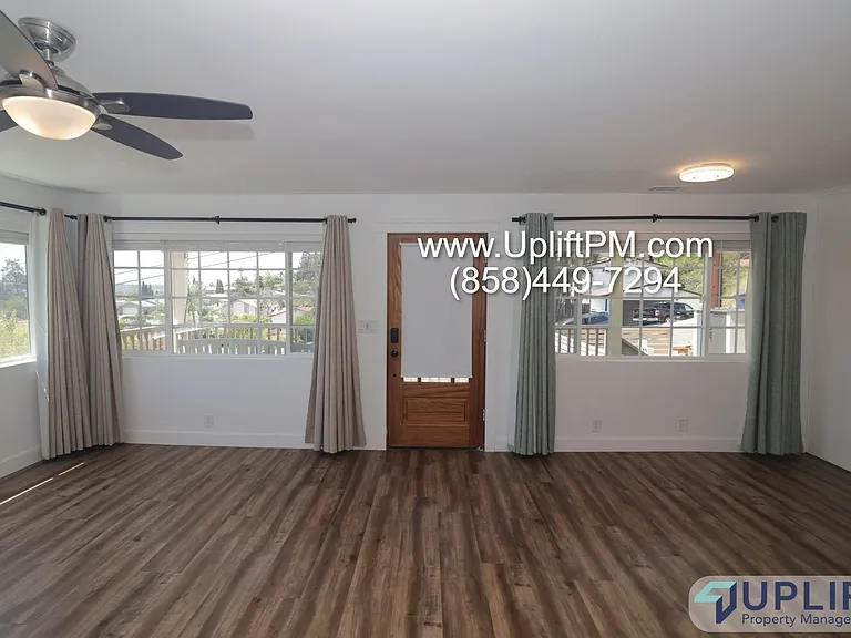 1225 Capistrano Ave #A — Photo 10