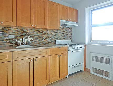 1st image of 14011 34th Ave APT 4F