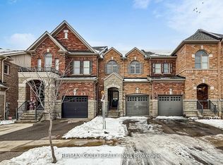 62 Pennycross Cres, Brampton, ON L7A 4M1