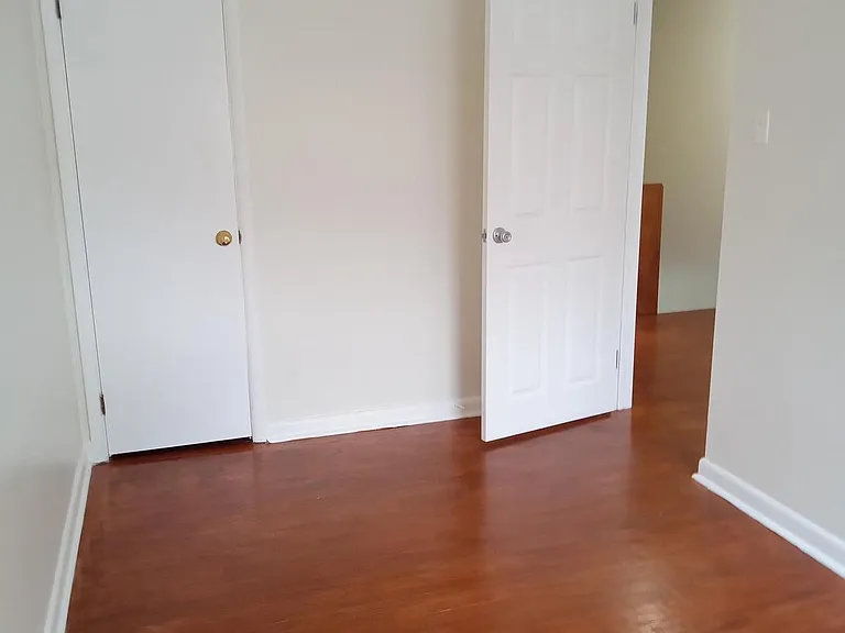 58 Suburban Ln — Photo 20
