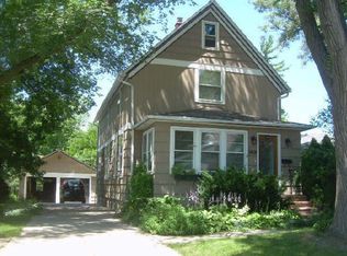 5408 Benton Ave, Downers Grove, IL 60515