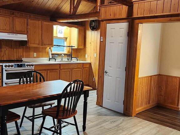 5th image of 3604 Caribou Road
