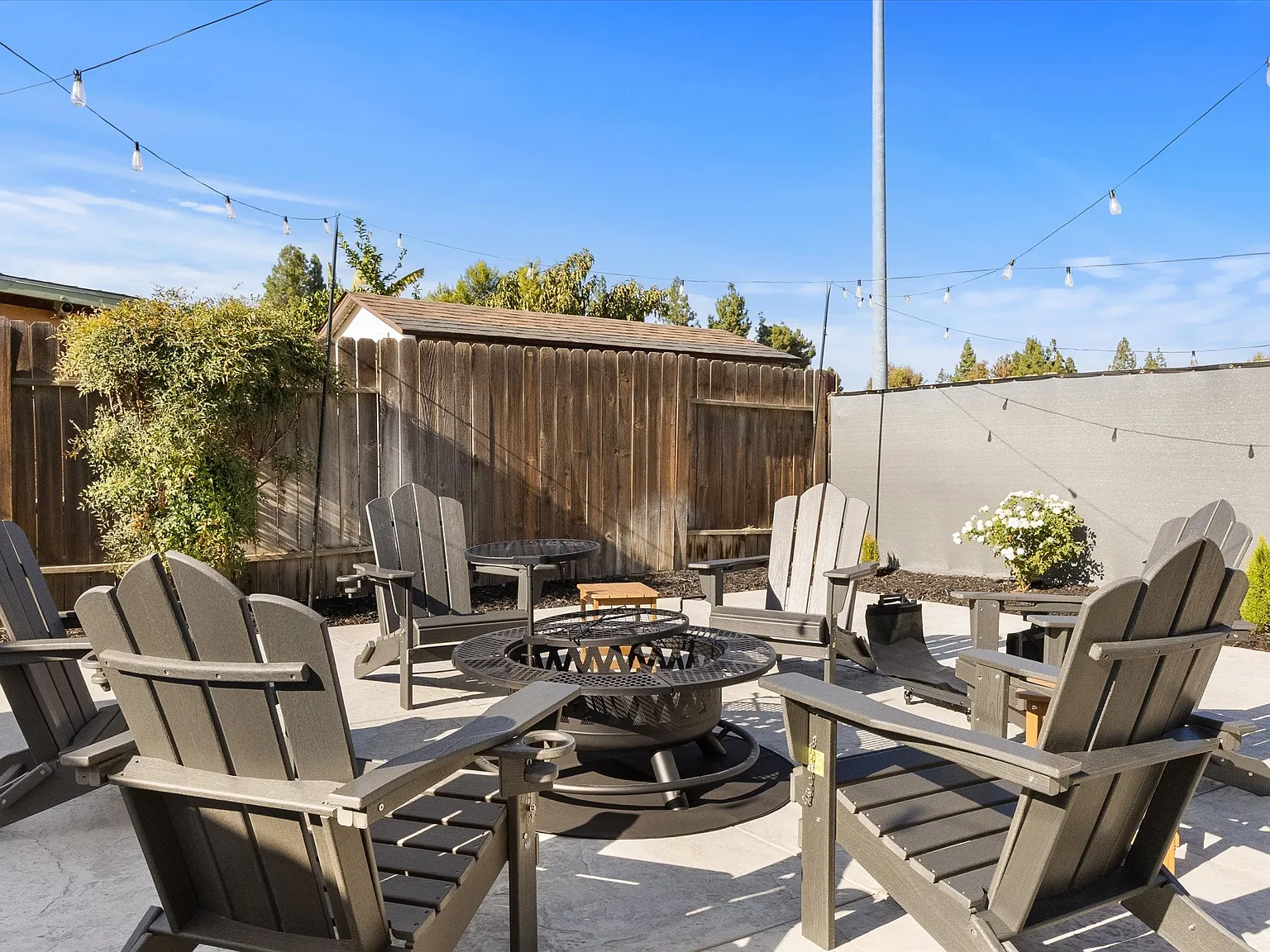 3 bed, 1469 sqft, $2,700 — Photo 3