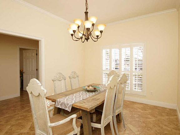5th image of 314 Arbor Glen Way