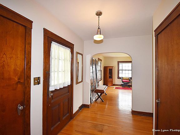 4th image of 237 S Evanslawn Ave