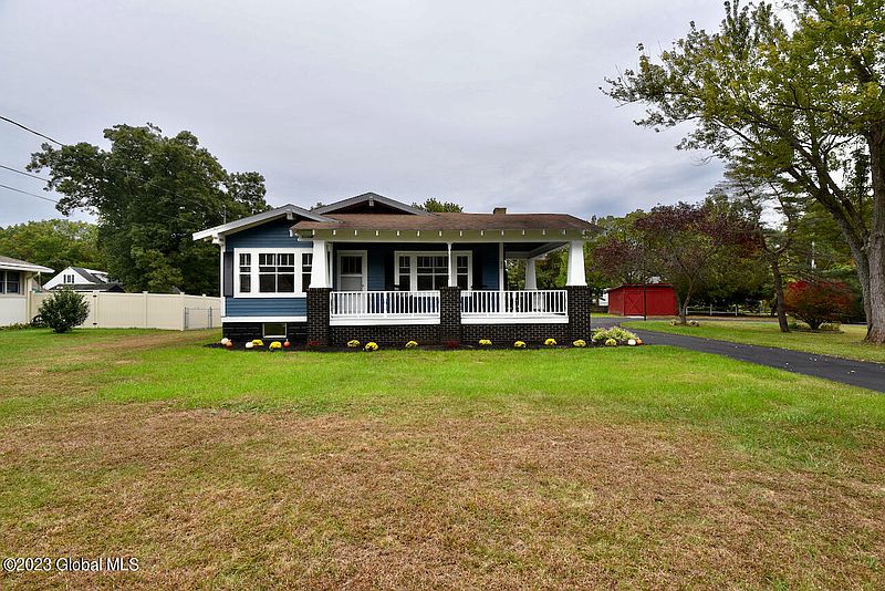 3rd image of 20 Greenfield Avenue