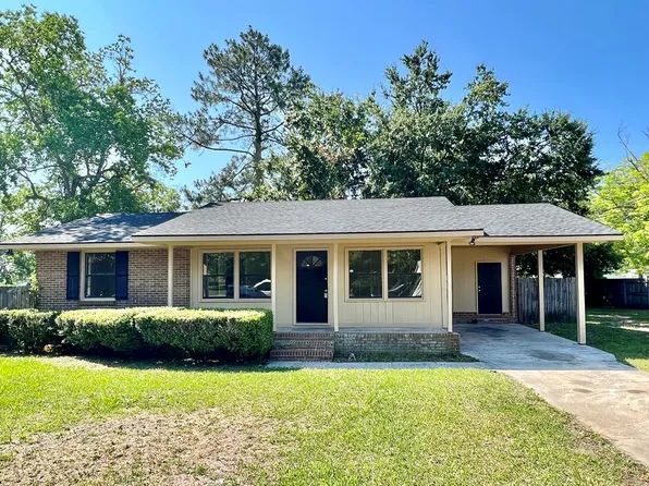 507 W 3rd St, Adel, GA 31620