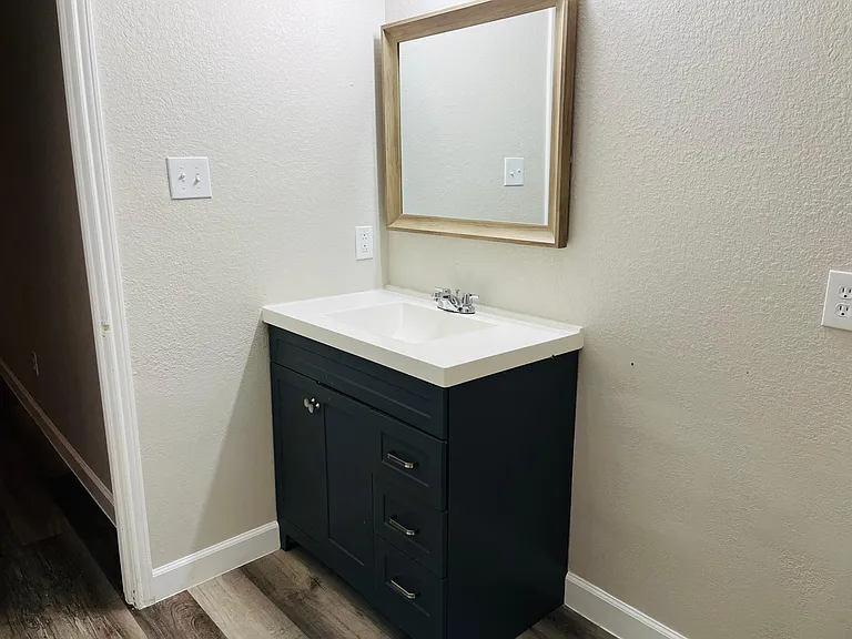 829 Santa Rosa Dr — Photo 8
