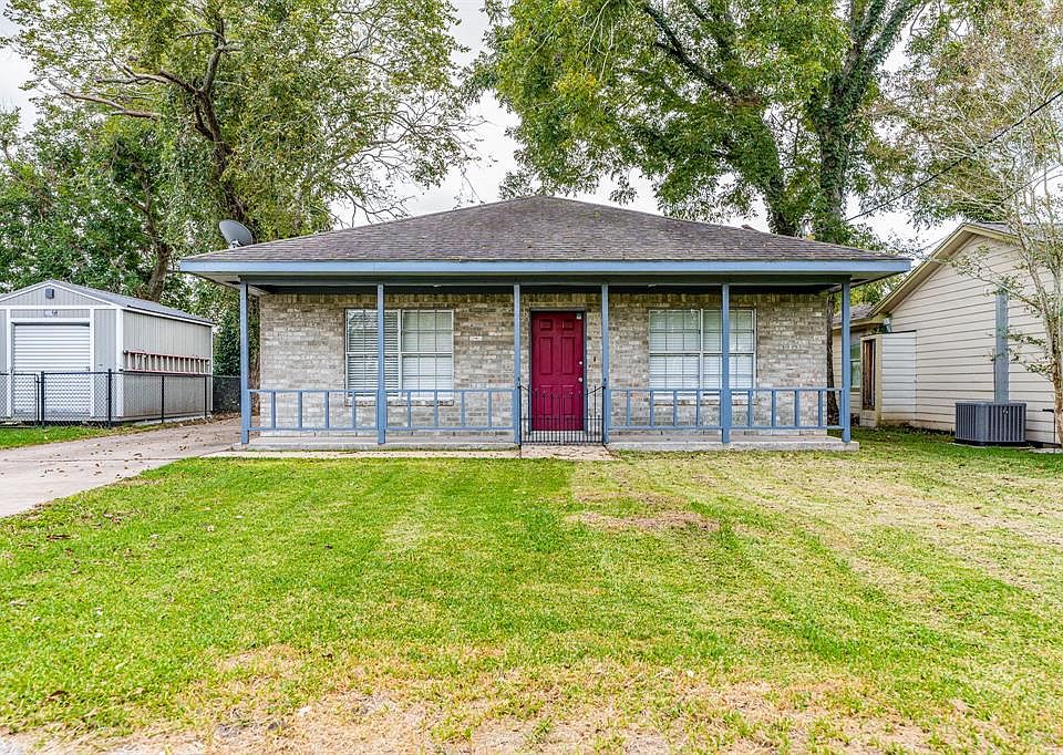 1st image of 545 Brazoswood Dr