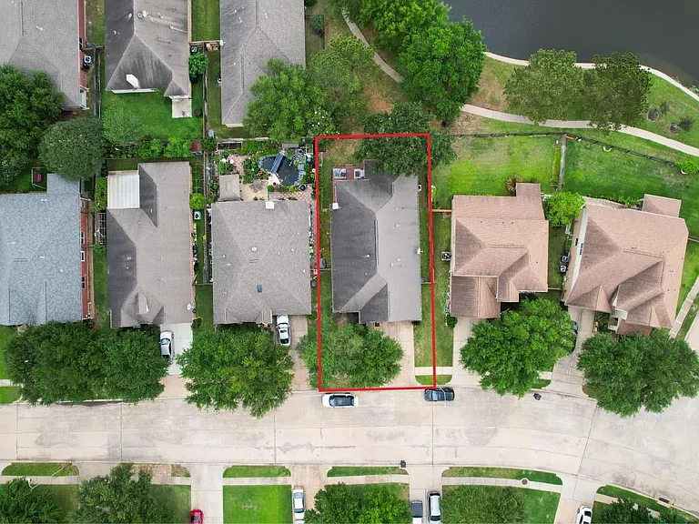 4910 Ivory Meadows Ln — Photo 32