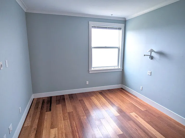 2628 Balboa St — Photo 6