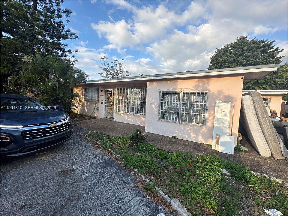1st image of 4730 W 8th Ave