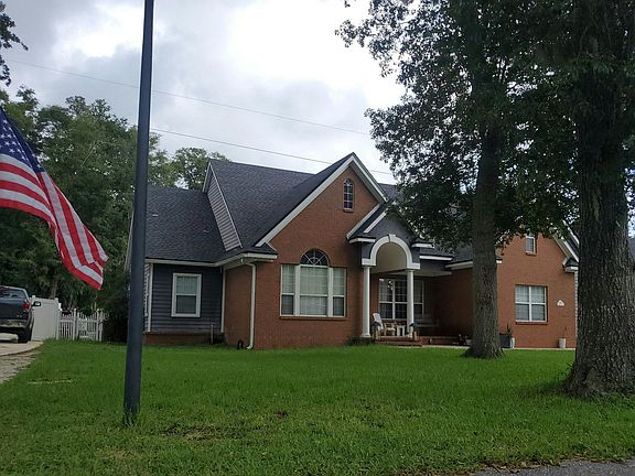 3rd image of 1851 Kings Ct