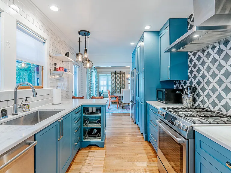 Monroe Dr NE — Photo 14