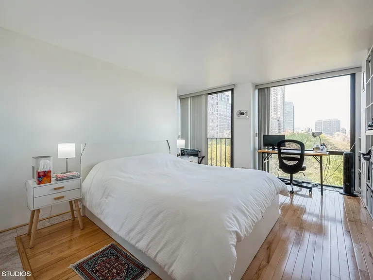 345 W Fullerton Pkwy #801 — Photo 9