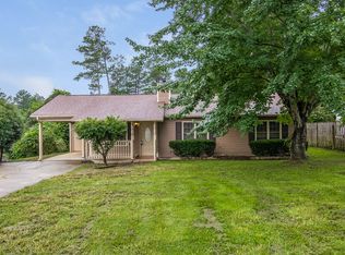 5976 Lake Lanier Heights Rd, Buford, GA 30518